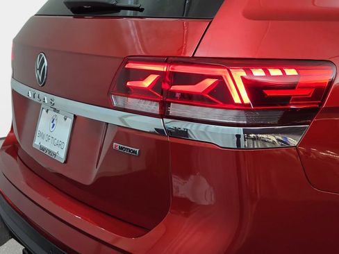 Used 2021 Volkswagen Atlas SEL Premium AWD/4WD image 37