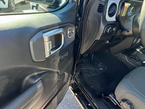 New 2026 Jeep Wrangler Sport S AWD/4WD image 15