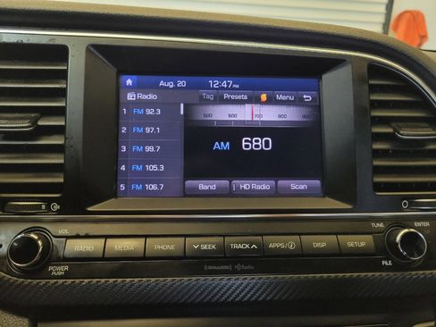 Used 2018 Hyundai Elantra Sport FWD image 25
