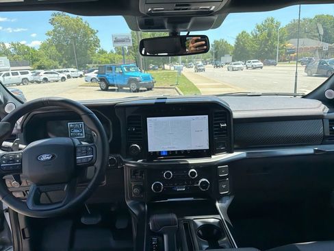 Used 2025 Ford F150 Raptor AWD/4WD image 9