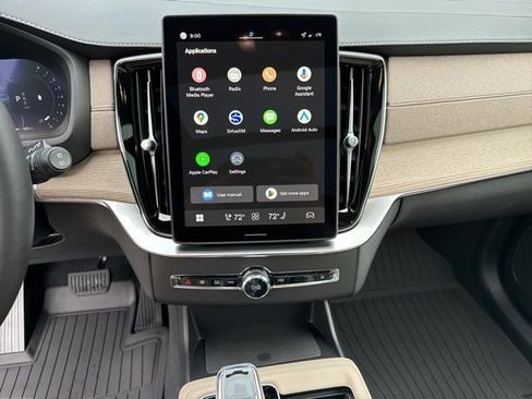 New 2026 Volvo XC90 B6 Plus w/ Protection Package image 10