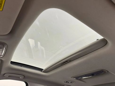 Used 2022 Kia Telluride S image 24