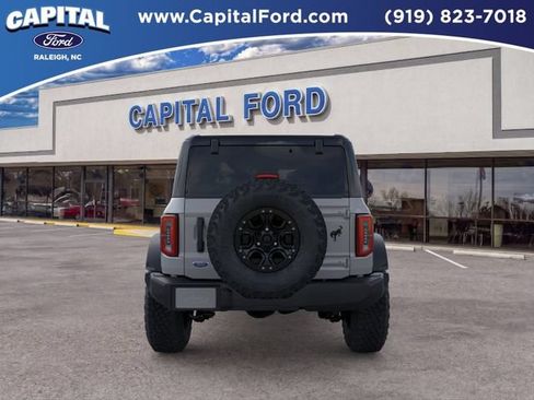 New 2026 Ford Bronco Outer Banks w/ Sasquatch Package AWD/4WD image 5