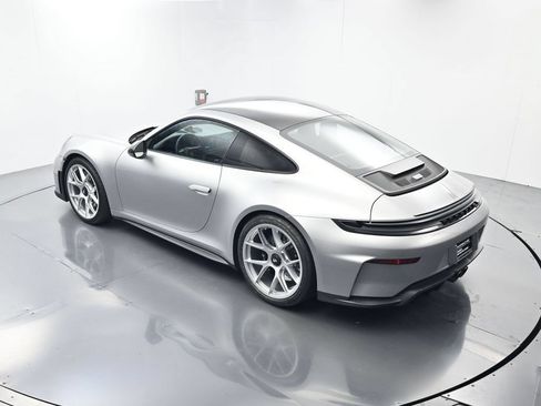 Certified 2026 Porsche 911 GT3 RWD image 40