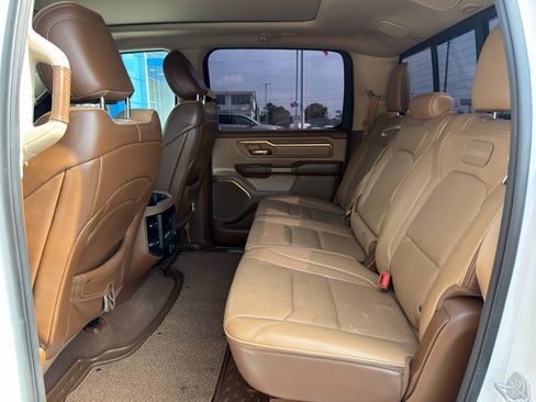 Used 2019 RAM 1500 Limited AWD/4WD image 31