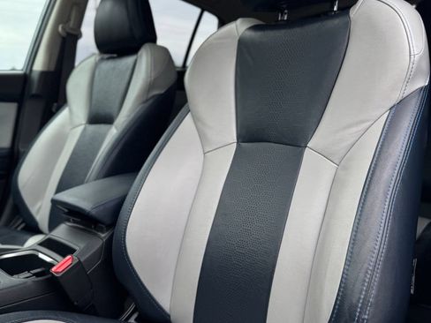 Used 2020 Subaru Crosstrek Hybrid w/ Moonroof Package w/Navigation AWD/4WD image 29