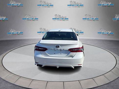 Used 2021 Toyota Camry XSE w/ Navigation Upgrade Package FWD image 4