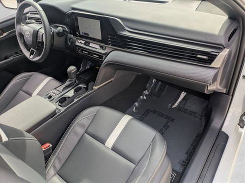 Certified 2025 Toyota Camry SE image 20