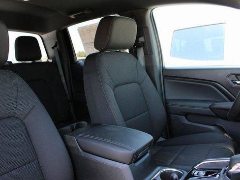 New 2026 GMC Canyon Elevation w/ Convenience Package image 15