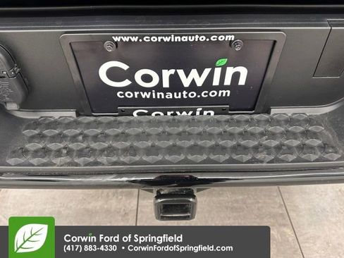 Used 2025 Chevrolet Colorado ZR2 w/ Technology Package image 37