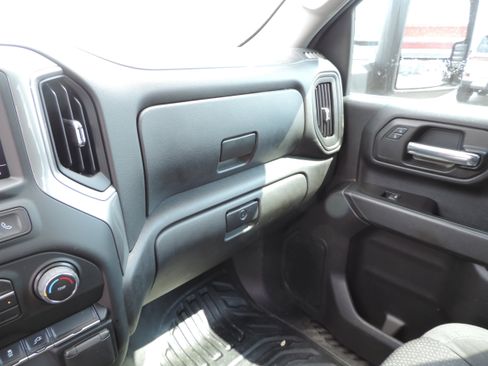 Used 2022 Chevrolet Silverado 3500 W/T w/ WT Convenience Package image 11