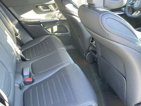 New 2026 Mercedes-Benz GLC 300 4MATIC image 39