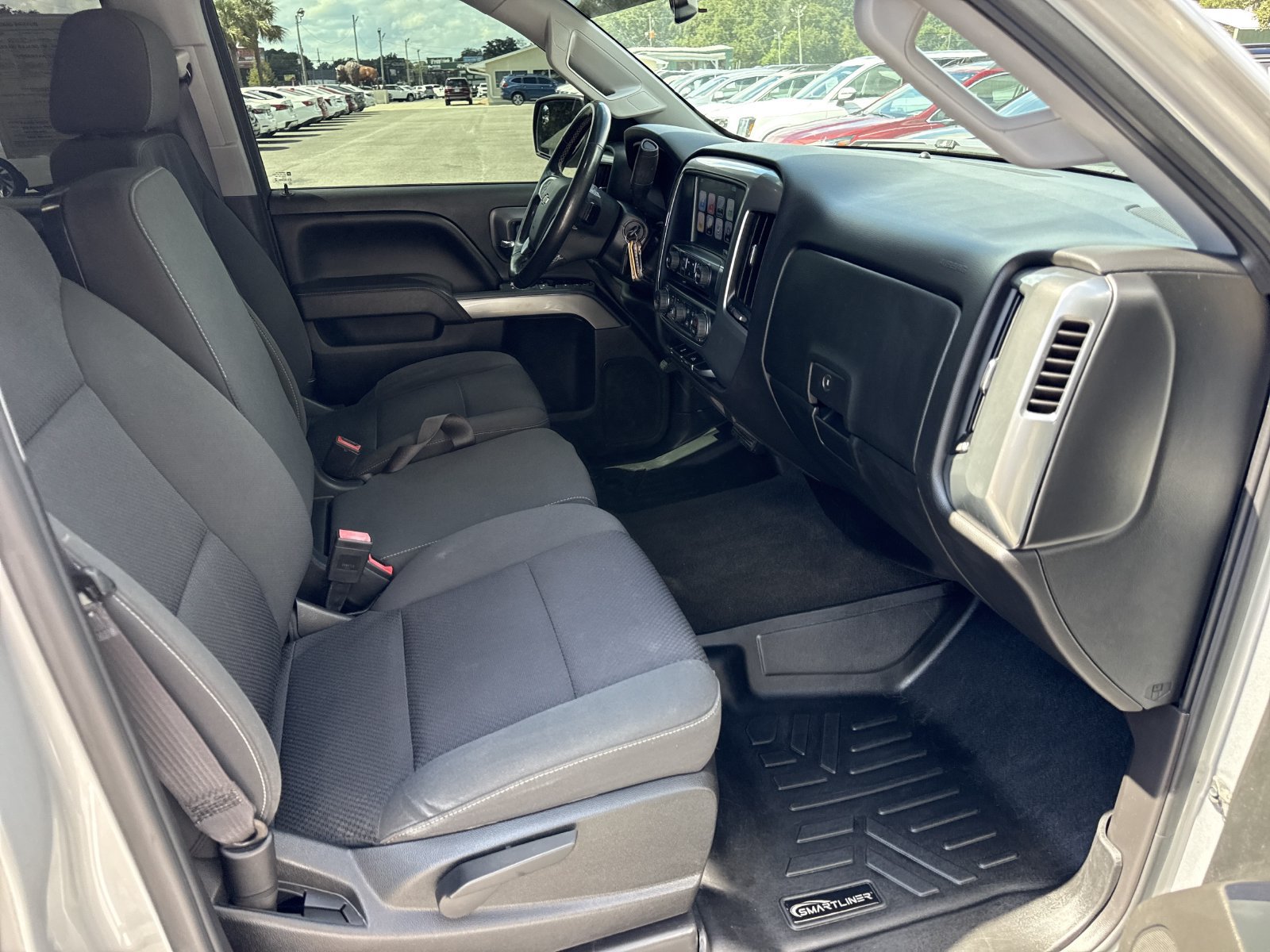 Used 2017 Chevrolet Silverado 1500 LT w/ All Star Edition AWD/4WD image 28