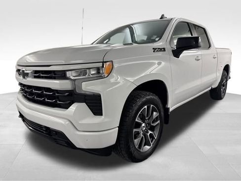 Used 2023 Chevrolet Silverado 1500 RST image 4