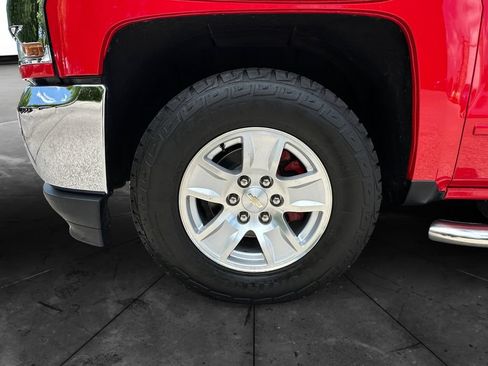 Used 2018 Chevrolet Silverado 1500 LT w/ All Star Edition RWD image 14
