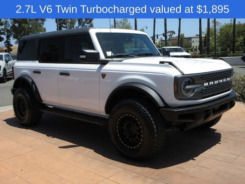 Used 2023 Ford Bronco Badlands AWD/4WD image 6