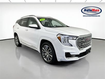 Used 2022 GMC Terrain Denali w/ Denali Premium Package