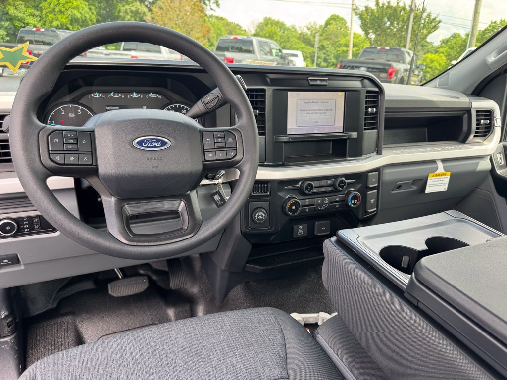 Used 2025 Ford F350 XL w/ XL Driver Assist Package RWD image 5