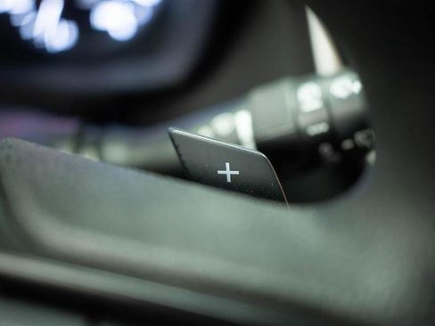 Used 2023 Subaru Ascent 8-Passenger image 25