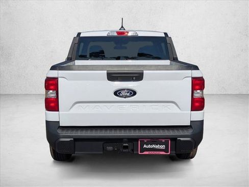 New 2025 Ford Maverick XLT w/ XLT Luxury Package image 8