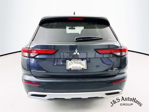 Used 2024 Mitsubishi Outlander SEL Black Edition AWD/4WD image 6
