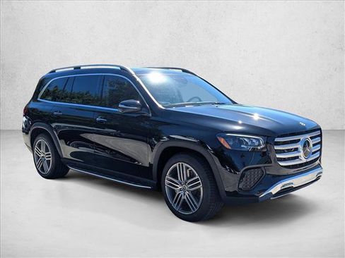 New 2026 Mercedes-Benz GLS 450 4MATIC image 6
