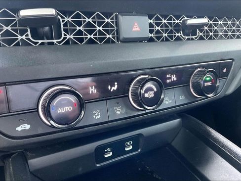 Used 2023 Honda Accord EX image 18