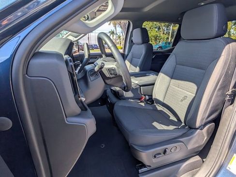 Used 2023 Chevrolet Silverado 1500 LT image 6