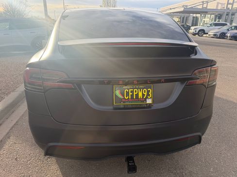 Used 2023 Tesla Model X image 15