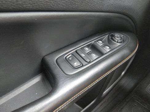 Used 2018 Jeep Compass Latitude w/ Popular Equipment Group image 27