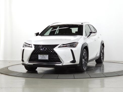 Used 2019 Lexus UX 250h image 3