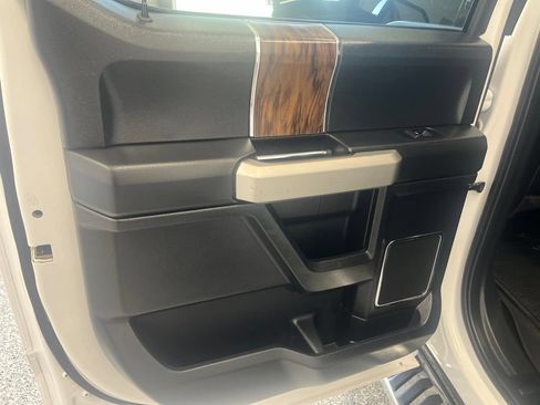 Used 2019 Ford F150 Lariat AWD/4WD image 30