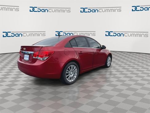 Used 2013 Chevrolet Cruze Eco image 8