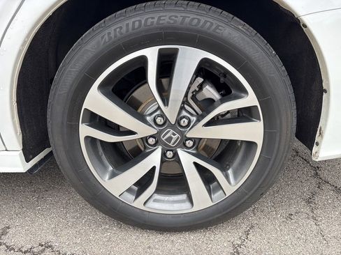 Used 2023 Honda Odyssey Touring image 8