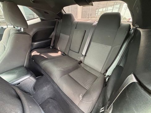 Used 2023 Dodge Challenger SXT image 34