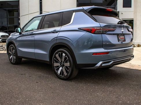 New 2026 Mitsubishi Outlander SE AWD/4WD image 4