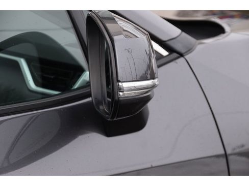 Used 2021 Toyota RAV4 XLE w/ Convenience Package image 28