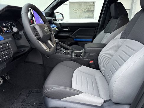New 2025 Toyota Tacoma TRD Sport AWD/4WD image 21
