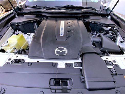 Used 2024 MAZDA CX-90 Plug-In Hybrid w/ Premium Plus image 29