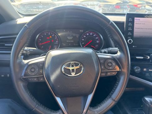 Used 2021 Toyota Camry XSE FWD image 21