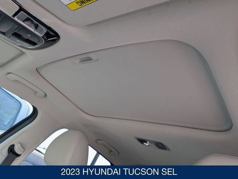 Certified 2023 Hyundai Tucson SEL w/ Convenience Package AWD/4WD image 16