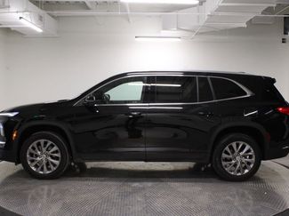 Used 2025 Buick Enclave Preferred video 2