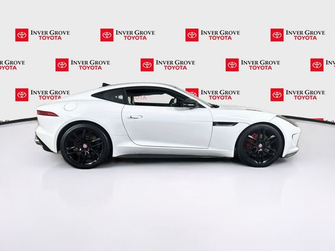 Used 2016 Jaguar F-TYPE R AWD/4WD image 4