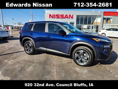 Used 2025 Nissan Rogue SV
