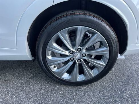 New 2026 Buick Envista Avenir FWD image 7