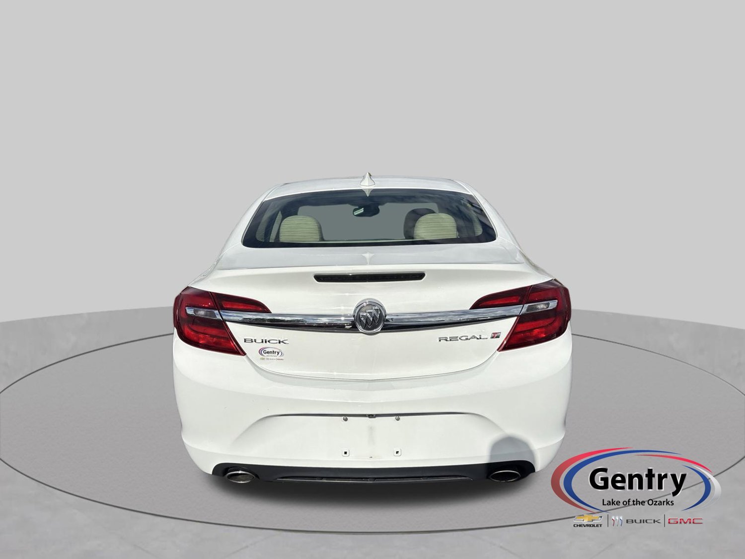 Used 2016 Buick Regal FWD image 4