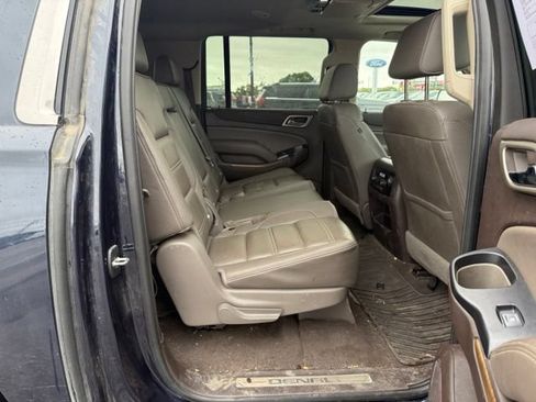 Used 2019 GMC Yukon XL Denali w/ Open Road Package AWD/4WD image 14