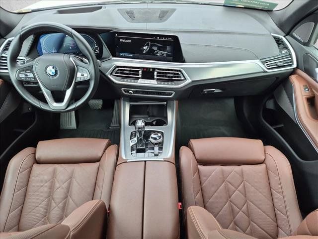 Certified 2023 BMW X5 xDrive45e w/ Executive Package AWD/4WD image 19