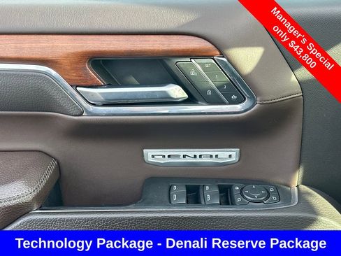 Used 2022 GMC Sierra 1500 Denali w/ Denali Reserve Package image 13