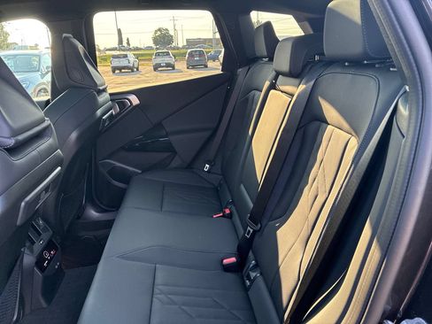 New 2026 BMW X3 xDrive30i w/ Premium Package AWD/4WD image 19
